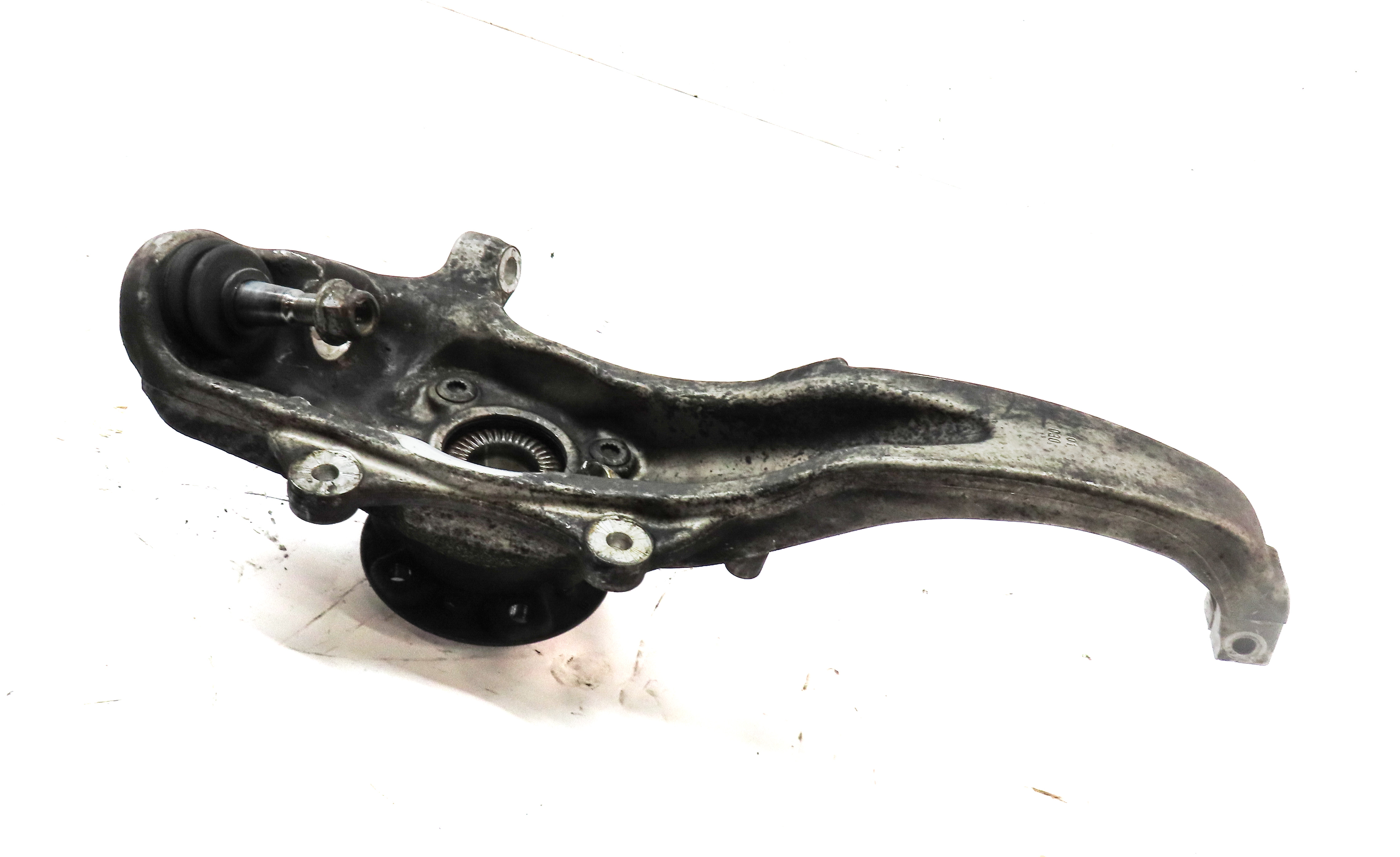 2010-2019 BMW 535iGT 550iGT 740i 750i (F01 F07) AWD RIGHT FRONT SPINDLE KNUCKLE — exact item pictured